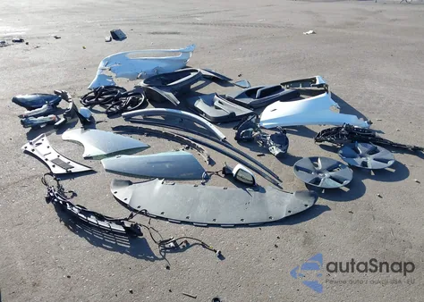 2021 Tesla Model 3 Long Range Dual Motor All-Wheel Drive from USA, damaged, VIN 5YJ3E1EB0MF090563